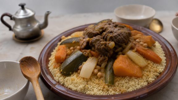 Cuisine du Maghreb chez soi : préparer un couscous authentique pas à pas