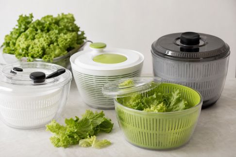 Essoreuses à salade : comment choisir un modèle pratique et durable