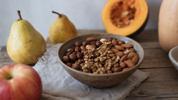 Comment utiliser les fruits à coque dans vos plats d’automne