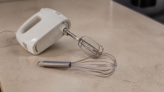 Batteur électrique ou manuel : avantages et inconvénients selon vos usages