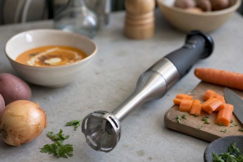 Guide d’achat : choisir le bon mixeur plongeant pour vos préparations